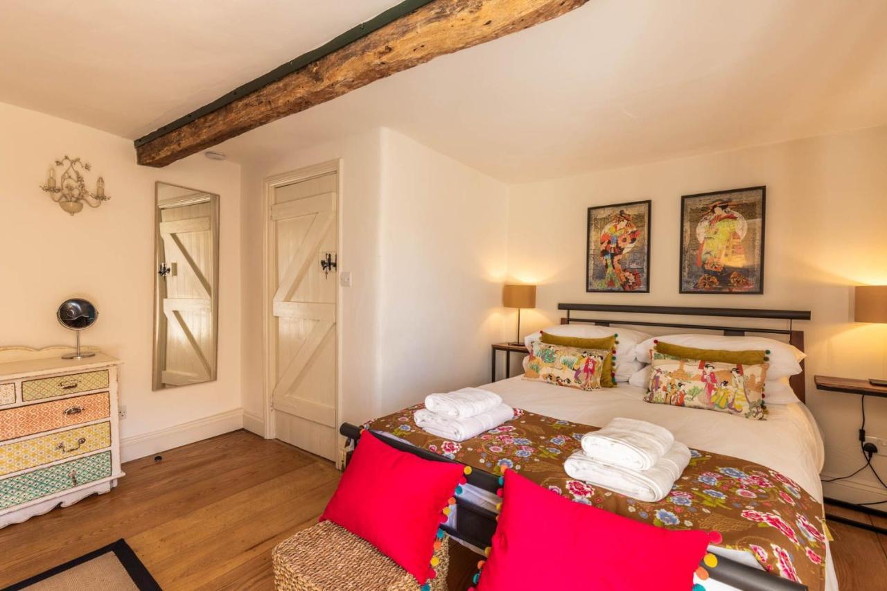 Host & Stay - The Old Paul Pry Holt  Esterno foto