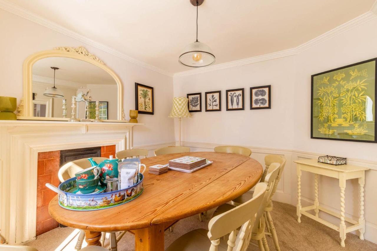 Host & Stay - The Old Paul Pry Holt  Esterno foto