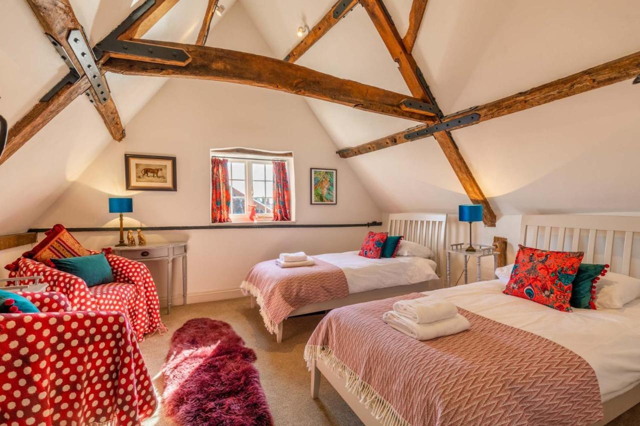 Host & Stay - The Old Paul Pry Holt  Esterno foto